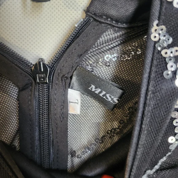 Chic Black and Silver Long Sleeve Dress - Picture 2 of 6